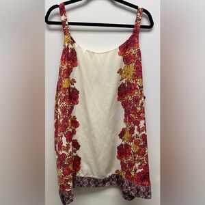 4 for $25 🌺 Suzanne Betro Floral Tank Top (Size 4X) 🌺